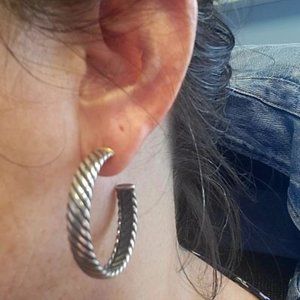 DAVID YURMAN TWO-TONE CABLE HOOP EARRINGS